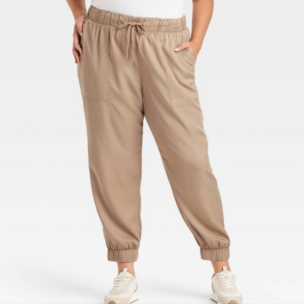 Women's Tan Joggers